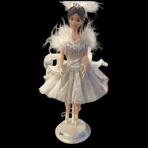 Barbie as the Swan Queen in Swan Lake — Classic Ballet Series